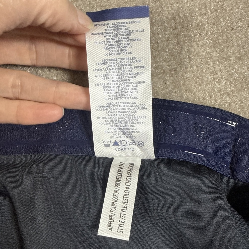 CHAPS Navy Moisture Wicking Stretch Golf Shorts Slim Fit 40" Waist 9" Inseam NWT - Picture 6 of 10